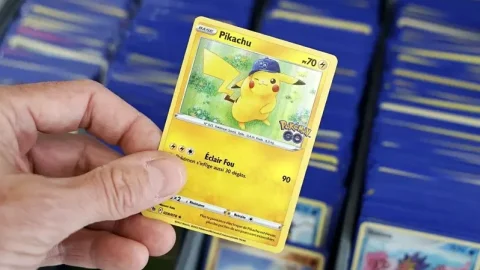 Pokémon card craze backfires, causing a sharp drop in this resale platform’s stock price.