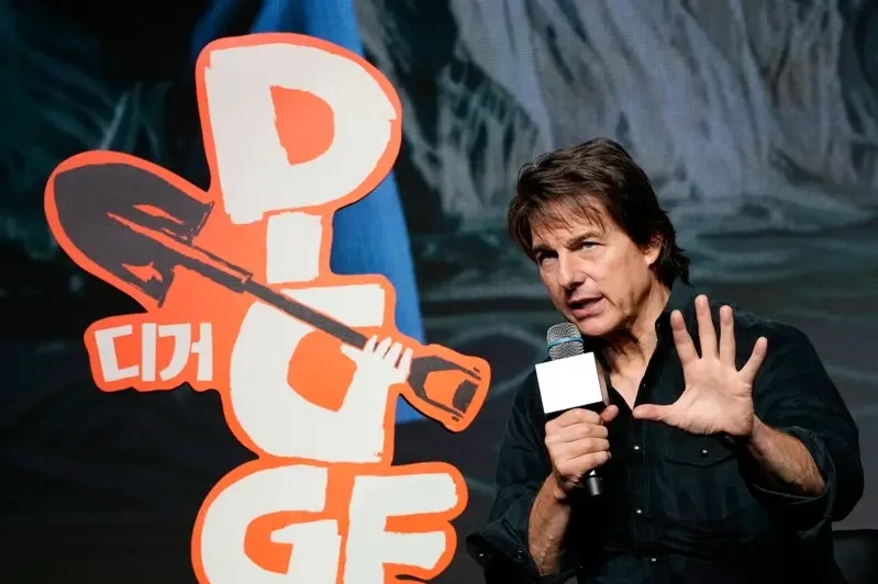Tom Cruise’s ‘The Dig’ Flops at the Box Office, Drawing Ridicule; Ben Affleck Slams the Backlash as ‘Like High School Bullying’
